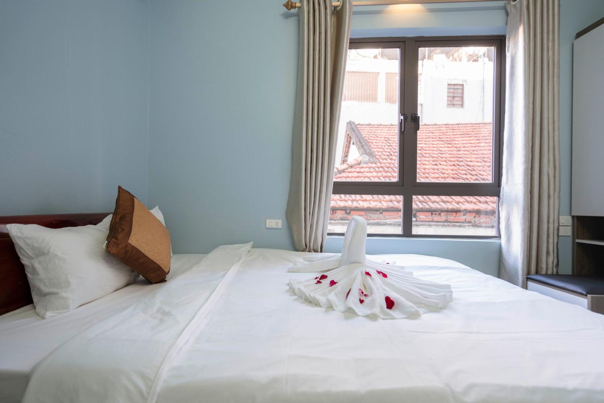 Ha Long Fancy Hostel With Vegetarian And Vegan Restaurant Eksteriør billede