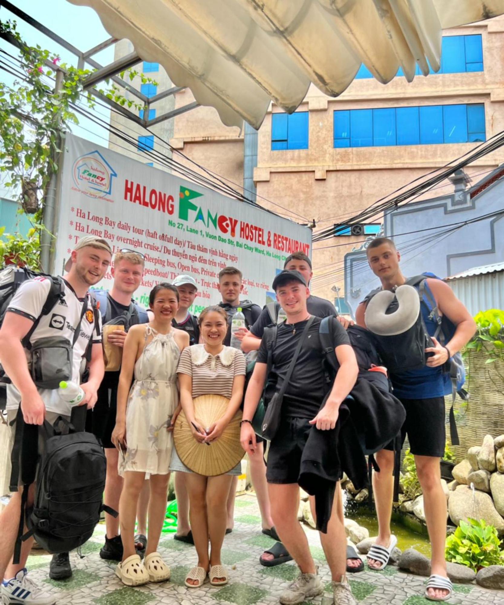 Ha Long Fancy Hostel With Vegetarian And Vegan Restaurant Eksteriør billede